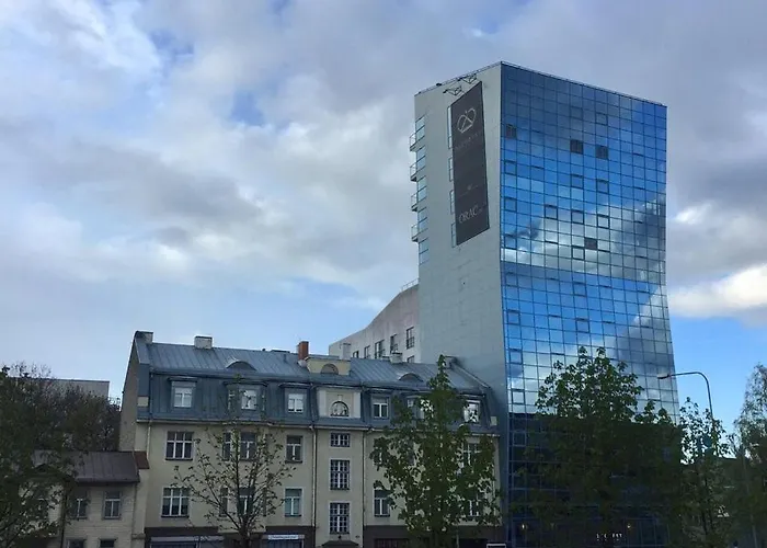 Veerenni Studio, Modern & Central. * Tallin