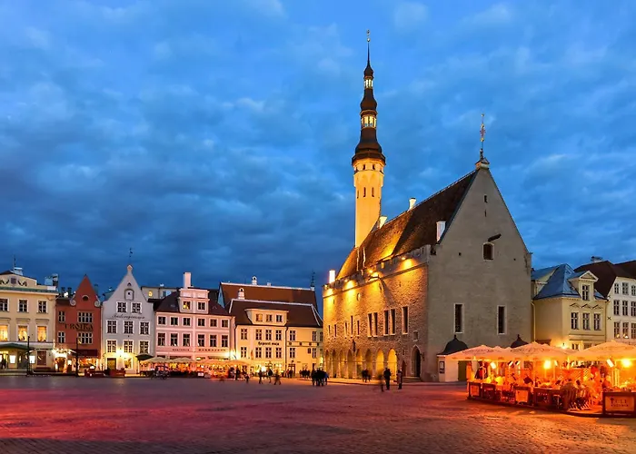 Veerenni Studio, Modern&central. *